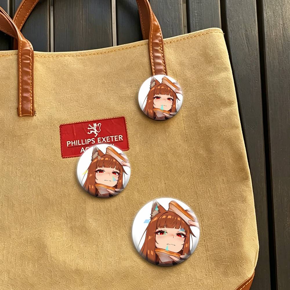S-Spice and Wolf Holo, broches - Wolf Jewelry & Watches Tampa reseña y precio